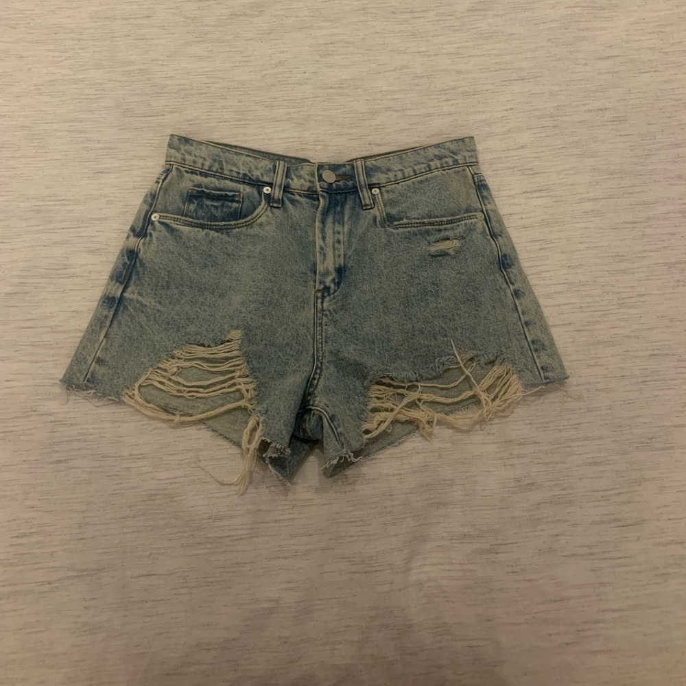 Blank NYC High Waist Denim Shorts Size 28 distressed design